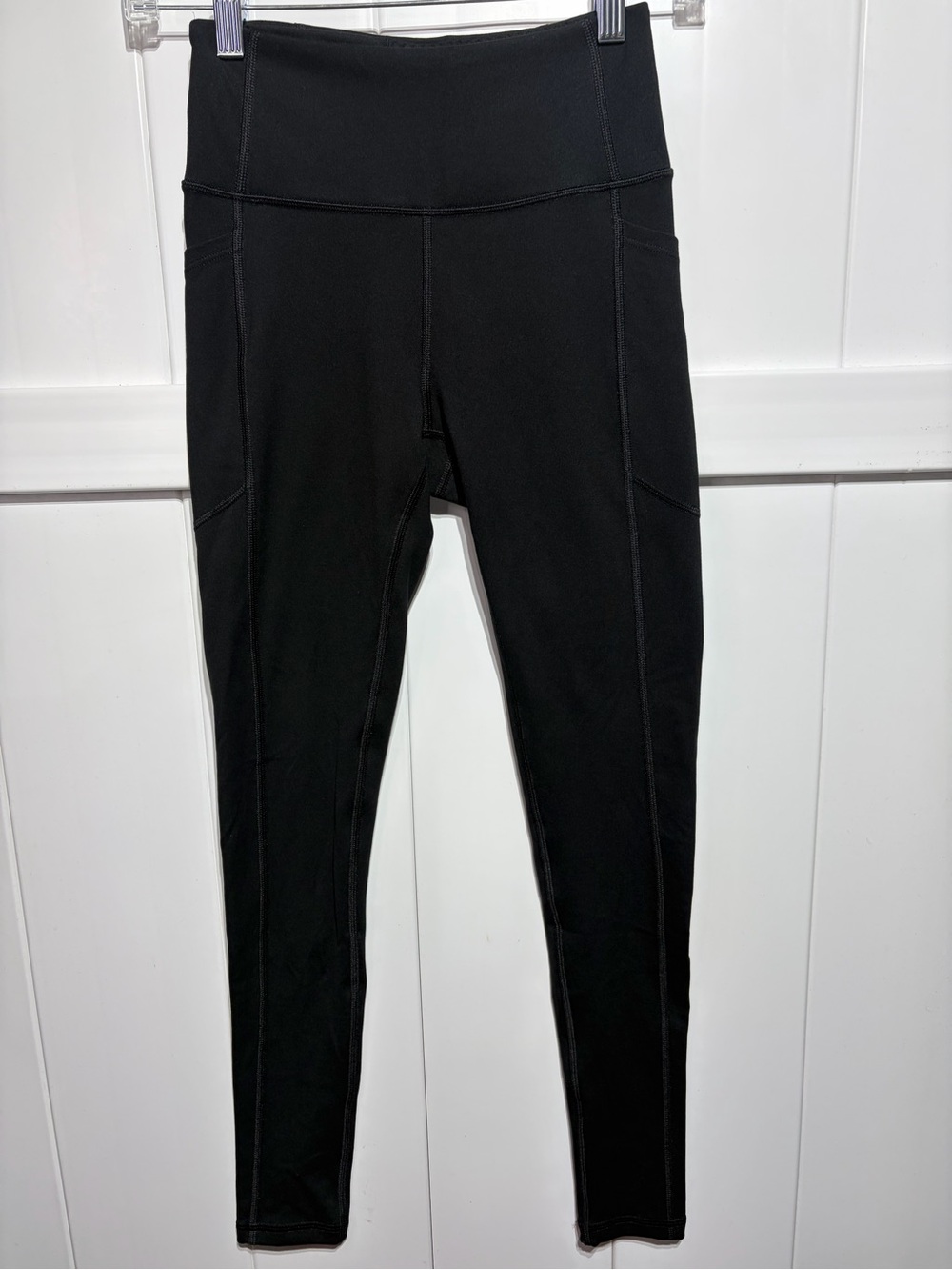 Victoria Secret mid-waist black leggings